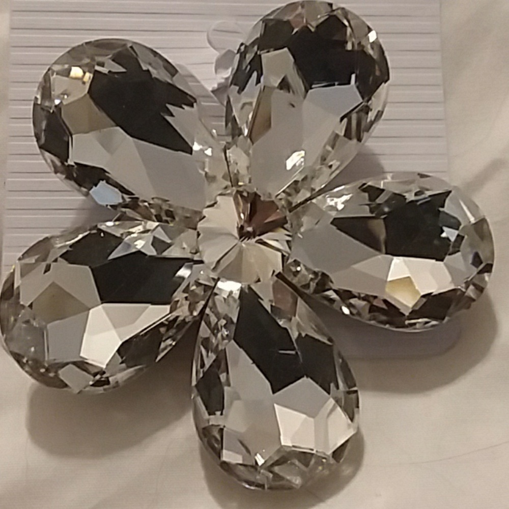 Fashion  Brooch